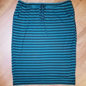 Bobeau Striped Skirt with Pockets